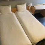 Ibis Centre Hotel 3*