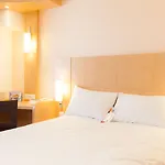 Ibis Centre 3* Пуатье