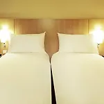 Отель Ibis Centre 3*