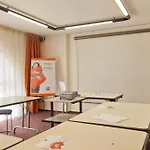Ibis Centre Отель