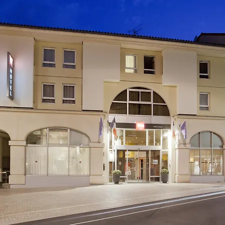 Ibis Centre Hotel