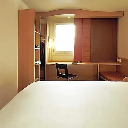 Ibis Centre Hotel