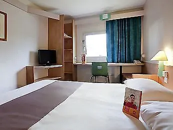 Ibis Centre